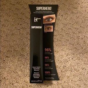 It Cosmetics Superhero Mascara
